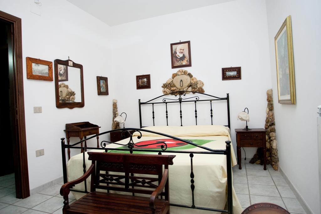 Vila Il Casale Delle Principesse Mattinata Exteriér fotografie